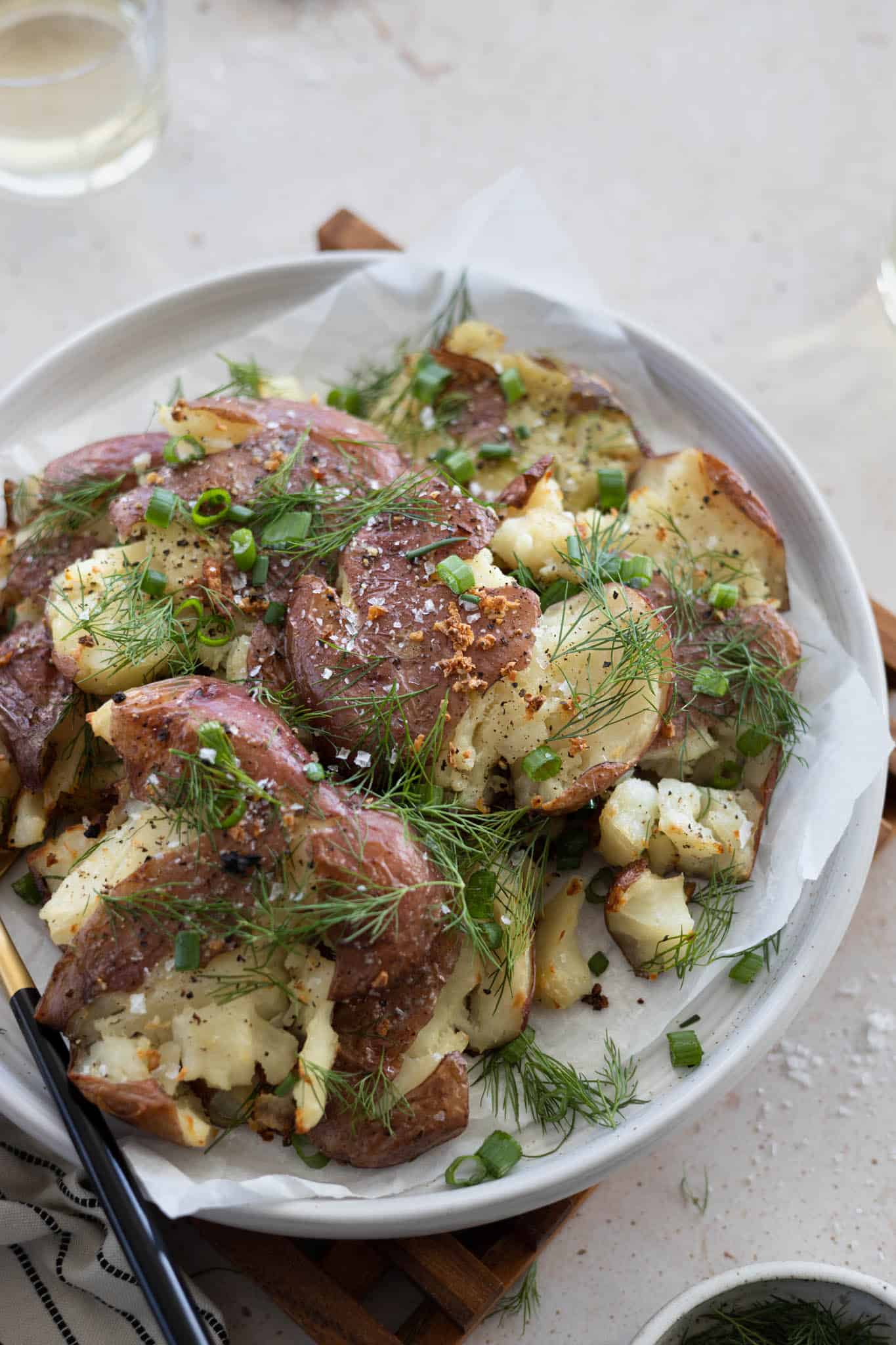 A closeup of the potatoes on the platter. 