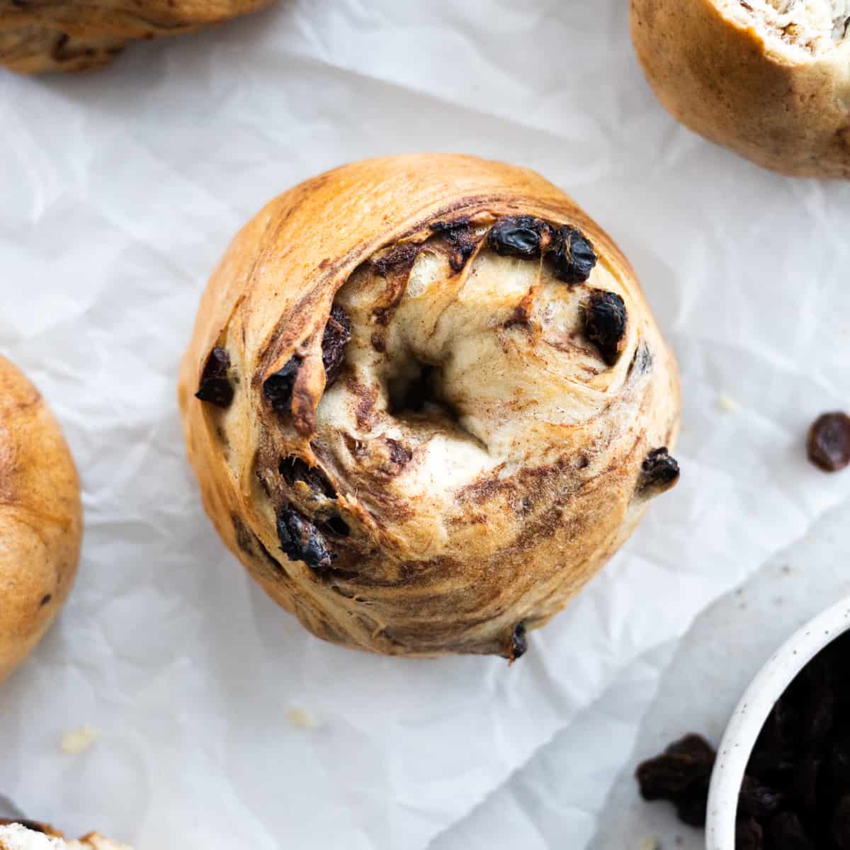 Beagle Raisin Cinnamon Raisin Bagel