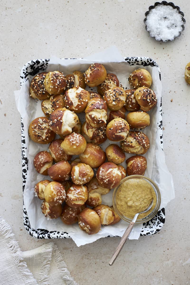 Sourdough Discard Pretzel Bites on a black and white tray.